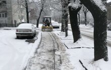 Фото 57: Впродовж дня снігоприбиральна техніка працюватиме в робочому режимі