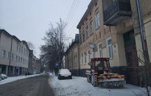 Фото 101: Комунальні служби працюють у посиленому режимі, задля прибирання міста від снігу