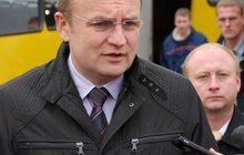 Фото 6: У Львові громадський транспорт облаштовують пристроями навігації. 
