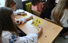 Фото 8: Перший урок у школах Львова проводили ветерани, волонтери та громадські активісти (відео)