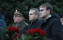 Фото 1: У День Збройних Сил України у Львові вшанували загиблих випускників Академії сухопутних військ