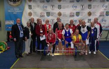Фото 25: На Чемпіонаті світу з важкої атлетики серед ветеранів вручили перші нагороди 