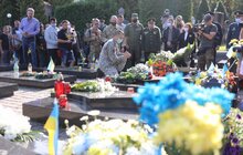 Фото 16: На Личаківському кладовищі вшанували пам’яті захисників України