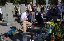 Фото 19: На Личаківському кладовищі вшанували пам’яті захисників України