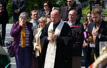 Фото 10: На Личакові помолились на могилах бійців АТО