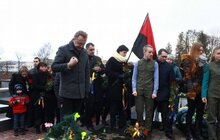 Фото 10: Львів’яни вшанували Героїв Небесної Сотні на Личаківському кладовищі
