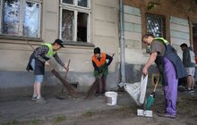 Фото 4: Пошкоджено 46 будинків, вибиті 522 вікна, 1 людина госпіталізована: наслідки нічного ворожого обстрілу Львова (відео)