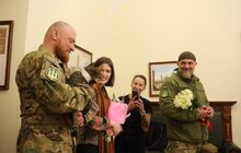 Фото 9: У львівській Ратуші одружилися військовий та волонтерка