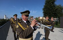 Фото 20: У Львові підняли Державний прапор над Меморіалом пам’яті Героїв Небесної Сотні