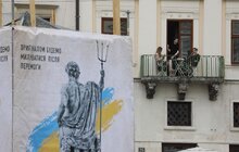 Фото 9: На пл. Ринок візуалізували фонтани