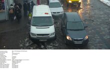 Фото 19: За вчорашній день працівники ЛКП «Львівавтодор» зафіксували 26 випадків порушення правил дорожнього руху через неналежне паркування