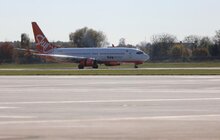Фото 11: Український лоукостер SkyUp Airlines від сьогодні літатиме зі Львова до Праги, Харкова і Києва
