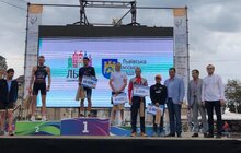 Фото 3: У центрі міста нагородили переможців Lviv Triathlon Cup