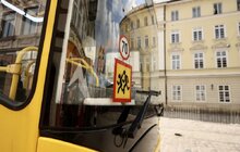 Фото 3: На площі Ринок провели соціальну акцію «Екскурсія Львовом, яка ніколи не відбудеться»