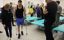 Фото 25: 2,5 мільйони для НЕЗЛАМНИХ: Оля Полякова разом із захисником з Азовсталі Михайлом Діановим приїхали до Львова