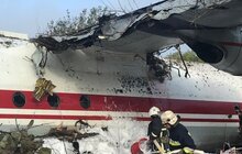 Фото 3: «Літак просто недотягнув до злітно-посадкової смуги кілька кілометрів», — Андрій Садовий