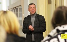 Фото 9: Старшокласників із сімей у складних життєвих обставинах готують до вступу у виші