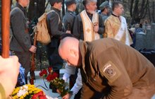 Фото 7: На братській могилі на цвинтарі Старого Знесіння відбулося вшанування пам’яті загиблих воїнів УГА