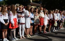Фото 2: Свято першого дзвоника у Львівській лінгвістичній гімназії
