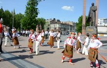 Фото 10: Святкування Дня міста тривають у різних районах Львова