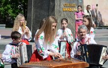 Фото 17: Святкування Дня міста тривають у різних районах Львова