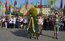 Фото 9: «Ми сьогодні вшановуємо не тільки ветеранів УПА, а й усіх Героїв нашої країни, які своїми тілами закрили нас і захистили», - А. Садовий