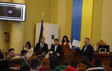 Фото 21: Мер Львова привітав цьогорічних стажувальників міської ради та вручив їм дипломи