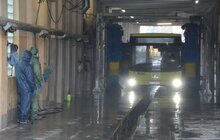Фото 30: Комунальне АТП № 1 дезінфікує всі автобуси, які виходять на маршрути