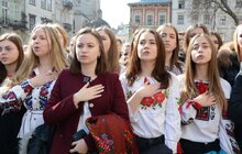 Фото 22: У центрі Львова урочисто заспівали Гімн України