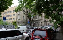 Фото 12: Порушення правил паркування стає причиною значних заторів на дорогах Львова