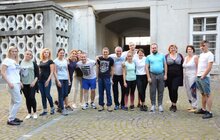 Фото 1: З нагоди Дня фізичної культури і спорту працівники мерії Львова провели спільну розминку