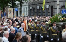 Фото 22: У Львові тисячі вірян попрощались з Блаженнішим Любомиром Гузаром