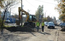 Фото 2: На вул. Курмановича розпочато ремонтні роботи: працює важка техніка, дорогу перекрито для руху транспорту