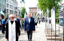 Фото 9: Львів вшановує 75-ту річницю депортації кримських татар