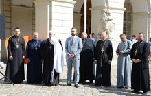 Фото 3: На площі Ринок відкрили фотовиставку, присвячену 30-літтю ІІІ відродження УАПЦ