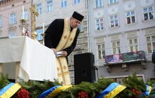Фото 10: Сьогодні на площі Ринок традиційно освятили воду