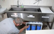 Фото 16: Чиста питна вода з-під крану: 8-мій лікарні благодійники подарували очисну систему