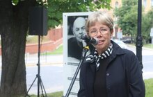 Фото 6: На пл. Яцека Куроня відкрили інформаційну таблицю в пам’ять про великого прихильника України