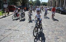 Фото 18: У Львові стартував благодійний велопробіг заради онкохворих дітей — мер міста обіцяв подвоїти суму, яку зберуть під час велопробігу