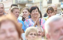 Фото 1: Андрій Садовий привітав львів’ян та гостей міста з Днем Незалежності зі сцени фестивалю «Етновир»