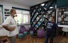Фото 6: З вересня учні ліцею «Львівський» зможуть займатись плаванням у відремонтованому басейні
