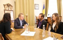 Фото 14: Мер Львова зустрівся з відомим мотиваційним спікером і тренером Ніком Вуйчичем