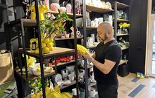 Фото 2: Ветеран з допомогою міста розвиває квітковий бізнес у Львові