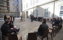Фото 14: Міська комісія ТЕБ та НС вирішила закрити усі торгові мережі, окрім аптек та продуктових магазинів, — А. Садовий