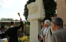Фото 13: У Львові відкрили пам’ятник Василю Стусу