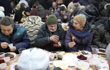 Фото 7: У Львові спільнота взаємодопомоги «Оселя» організувала для потребуючих Святвечір