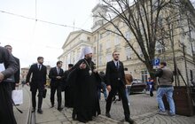 Фото 17: Глава Православної Церкви України розпочав перший офіційний візит до Львова з відвідин Ратуші