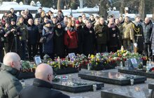 Фото 10: На Личаківському кладовищі вшанували Героїв Небесної Сотні