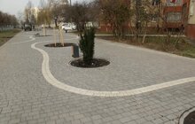Фото 14: На Сихові завершують роботи з облаштування нового громадського простору