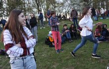 Фото 27: Великдень у Львові: фестиваль писанок, гаївки та багато цікавого